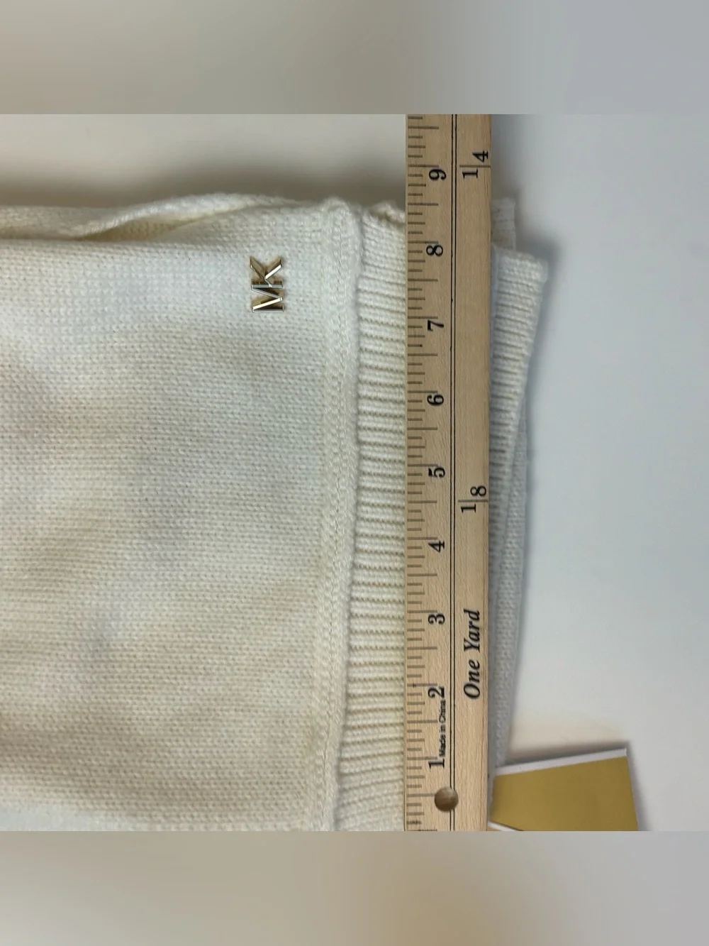 Bundle 2/$30! NEW MICHAEL Michael Kors Cream Knit Logo-Accent Scarf